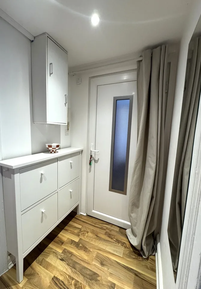 T.2 furnished – photo 5 of 7