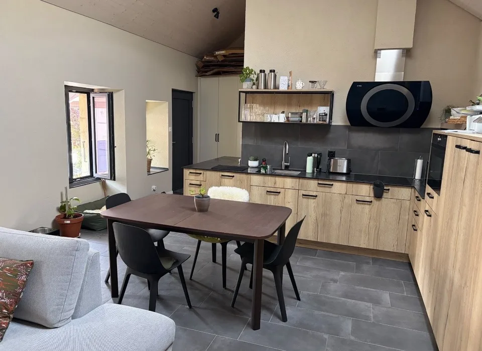 3,5 pièces lumineux, 85 m², cave et galetas Concise (VD) – Foto 10 von 11