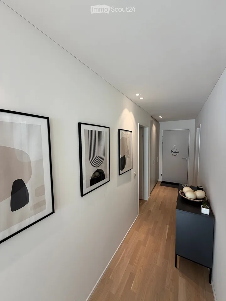 Appartamento moderno e centralmente ubicato di 3,5 locali a Uster – foto 4 di 5