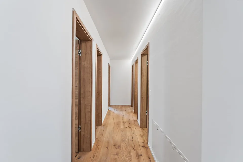 möbiliertes WG Zimmer in 5.5-Z-Gartenwohnung - Neubau – Foto 7 von 14