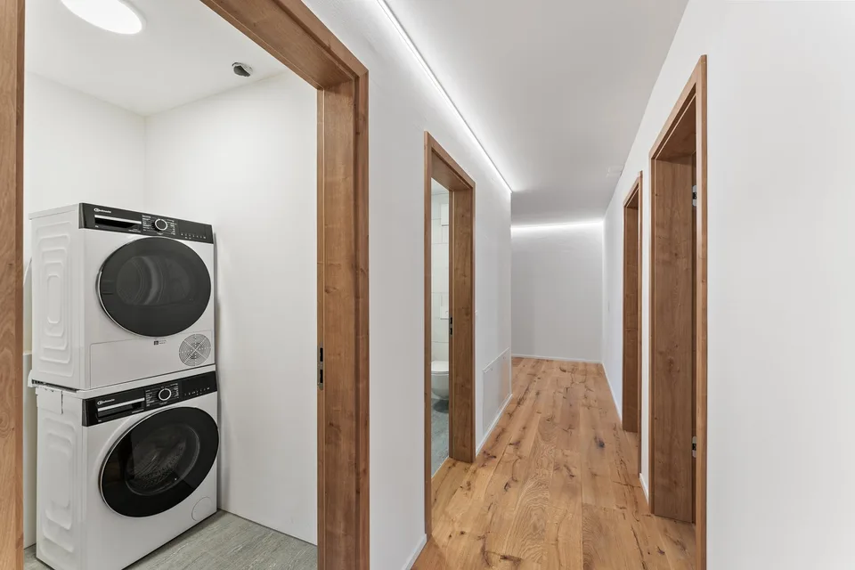 möbiliertes WG Zimmer in 5.5-Z-Gartenwohnung - Neubau – Foto 10 von 14