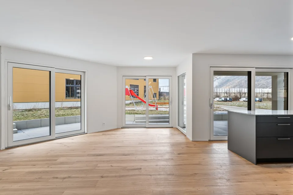 möbiliertes WG Zimmer in 5.5-Z-Gartenwohnung - Neubau – Foto 13 von 14