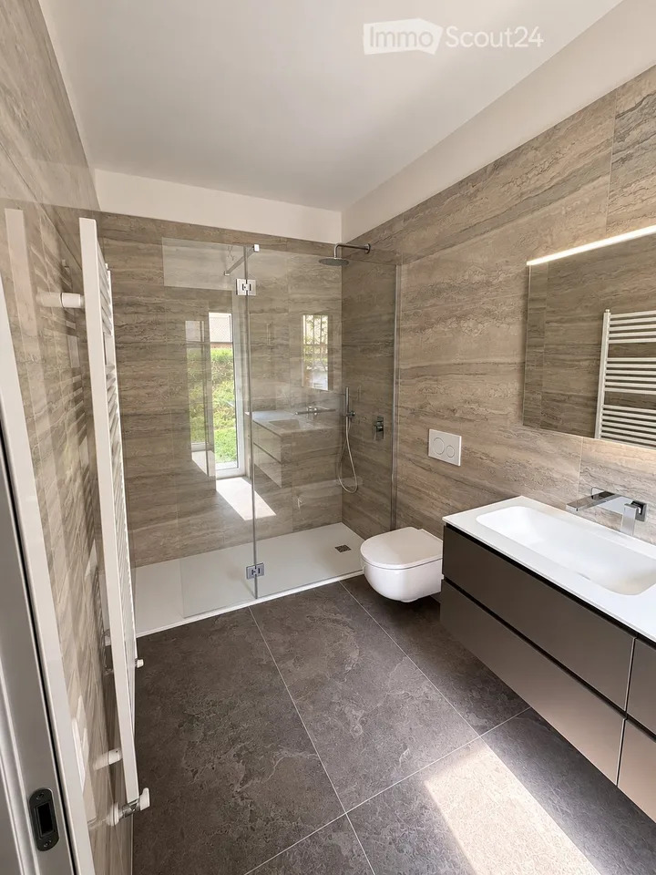 Neue 3.5-Zimmer-Wohnung in Vezia, Residenz mit nur 3 Einheiten – Foto 3 von 4