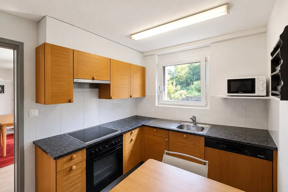 Ein Zuhause mit Charakter, Garten und Raum für Ihre Ideen – in Wilen bei Wollerau – Foto 10 von 23