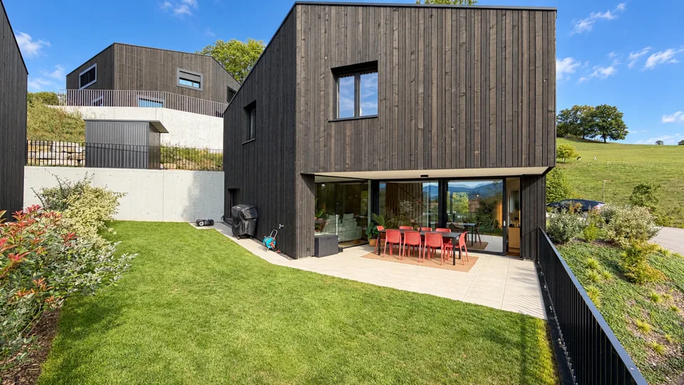 VILLA D'ARCHITECTE AVEC VUE IMPRENABLE ET PRESTATIONS DE STANDING – photo 8 sur 13