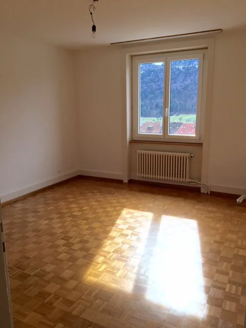 Appartamento affascinante di 3 locali al piano terra con parquet in rovere – foto 3 di 6