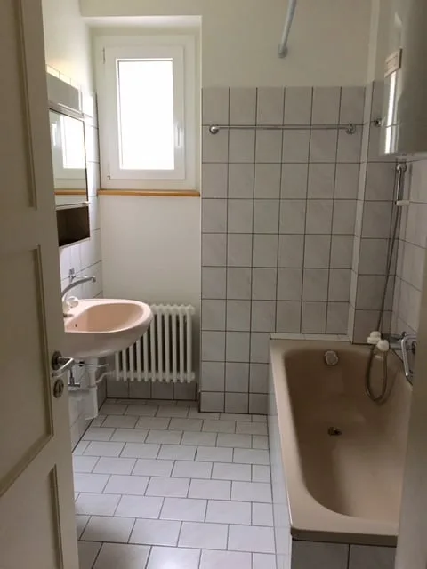 Appartamento di 3 locali con balcone e vista sulla verde – foto 9 di 10