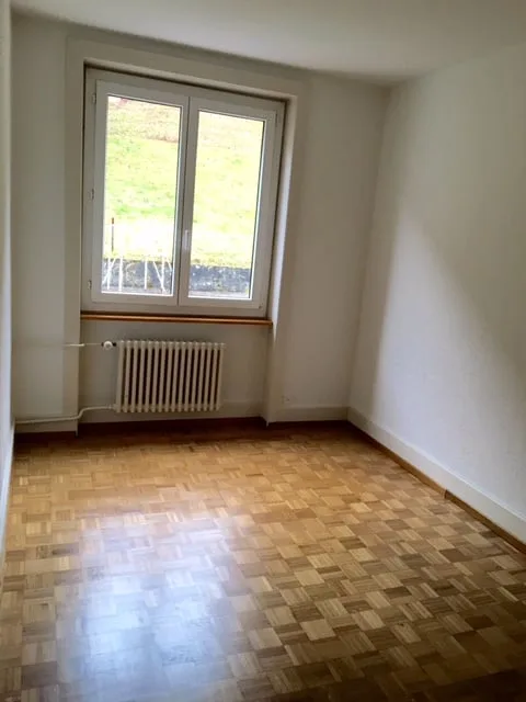 Appartamento di 3 locali con balcone e vista sulla verde – foto 3 di 10