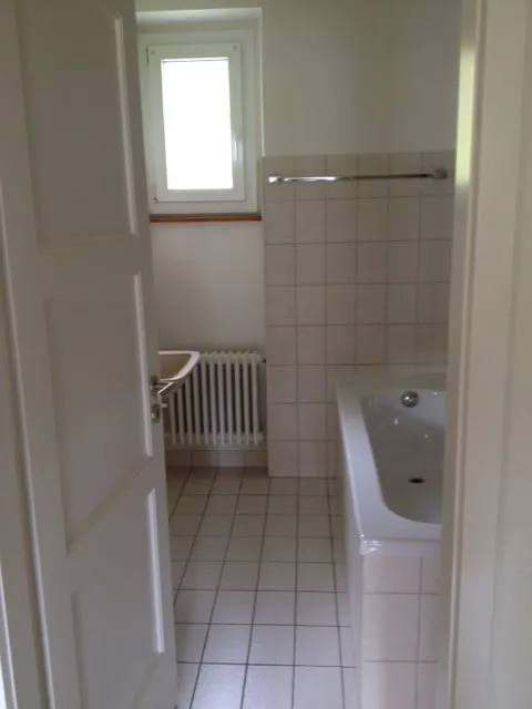 Appartamento di 4 locali con balcone e vista aperta sulla verde – foto 5 di 6