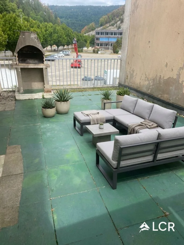 Bello appartamento di 3 locali a Fleurier – foto 4 di 9