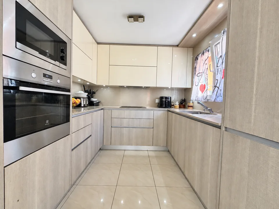 Detached house in Vétroz – photo 9 of 13