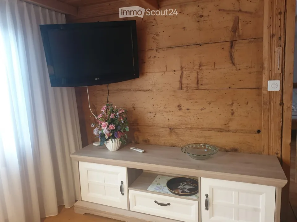 Appartamento di 2 locali con grande terrazza e posto auto – foto 4 di 6