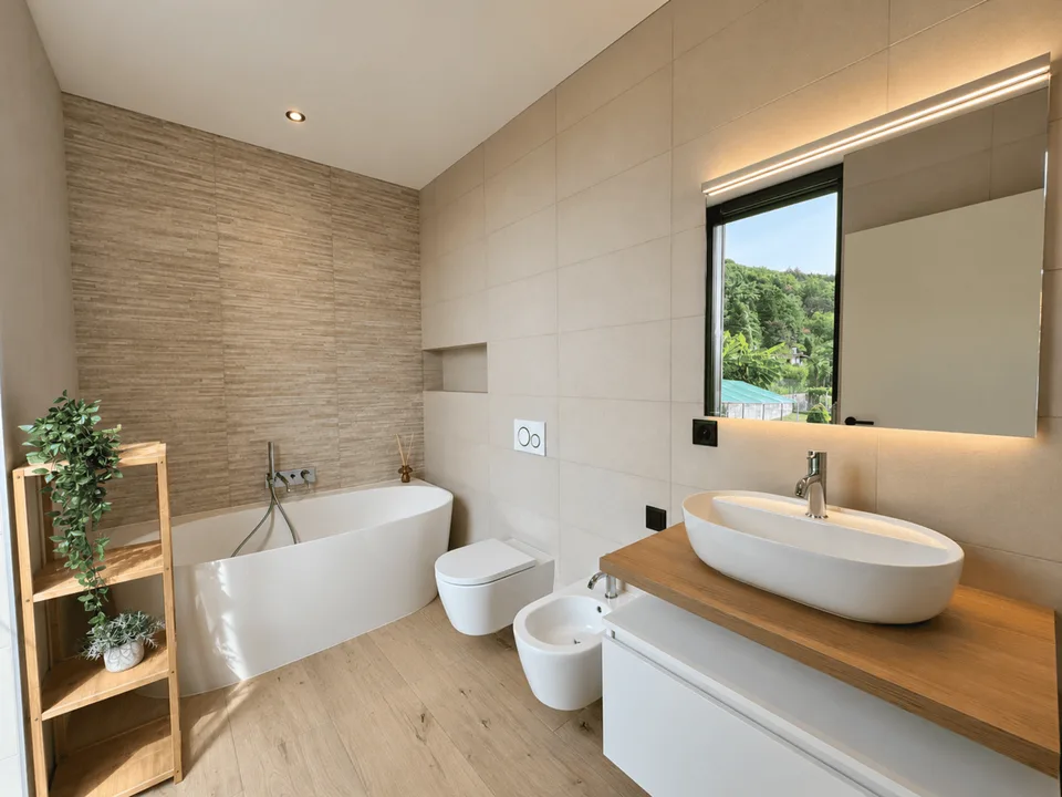 NUOVO ED AMPIO APPARTAMENTO CON LIFT PRIVATO E VISTA LAGO – foto 11 di 13