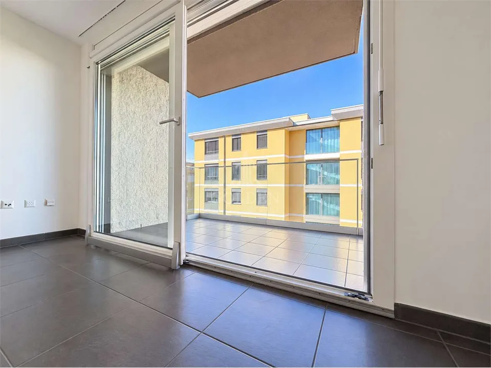 3,5 locali con lavanderia privata a Pregassona, in stabile recente riq – foto 3 di 13