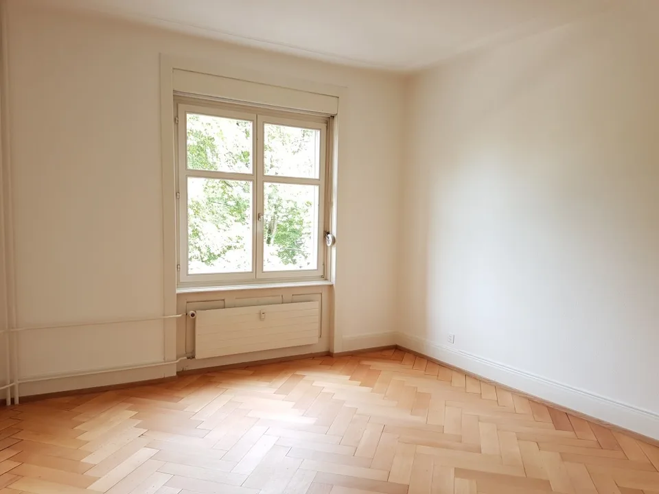 Schöne Altbauwohnung im beliebten St. Johann Quartier – Foto 3 von 8