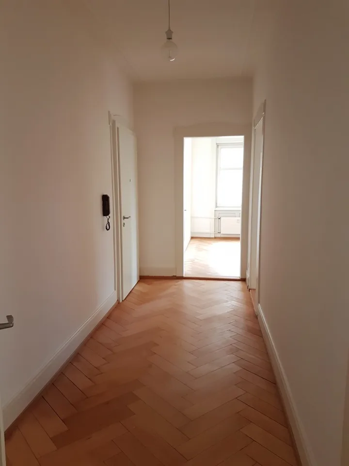 Schöne Altbauwohnung im beliebten St. Johann Quartier – Foto 4 von 8