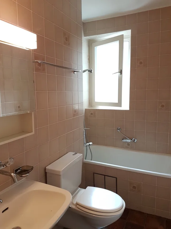 Schöne Altbauwohnung im beliebten St. Johann Quartier – Foto 5 von 8