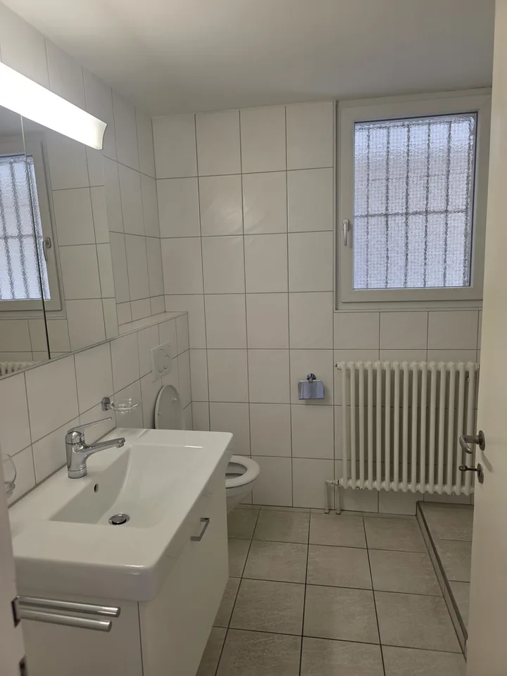 Attraktive 2.5-Zimmerwohnung mit Wintergarten – Foto 9 von 12