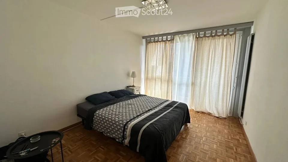 Zweizimmerwohnung mit Balkon in Chavannes-près-Renens – nahe dem Bahnhof Renens – Foto 2 von 3