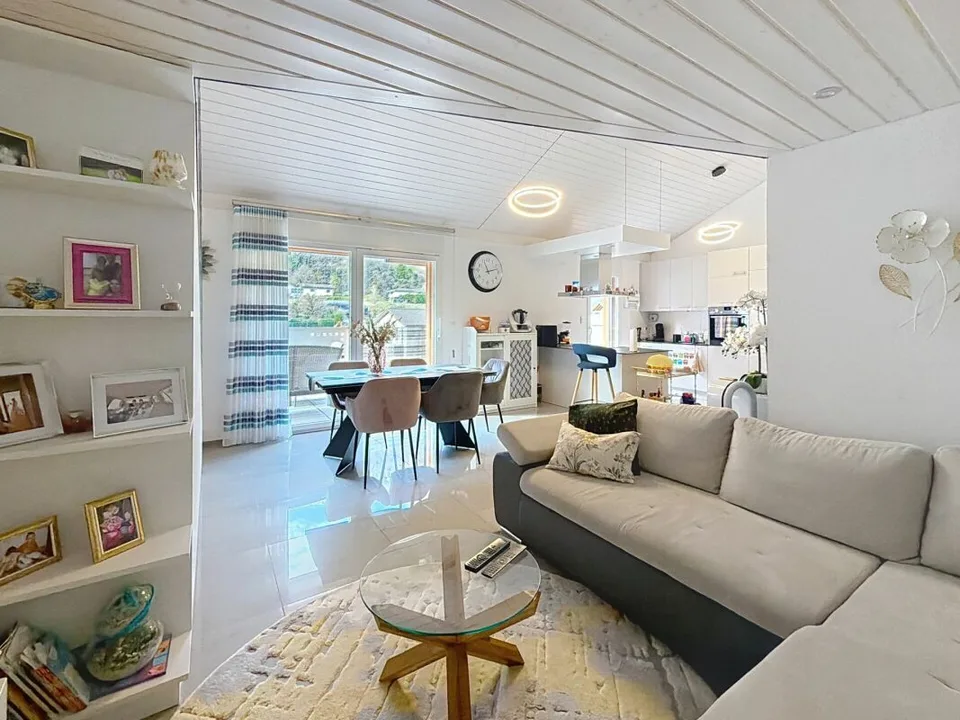 Beautiful cozy attic apartment with 3.5 rooms, mezzanine and large terrace – photo 7 of 14