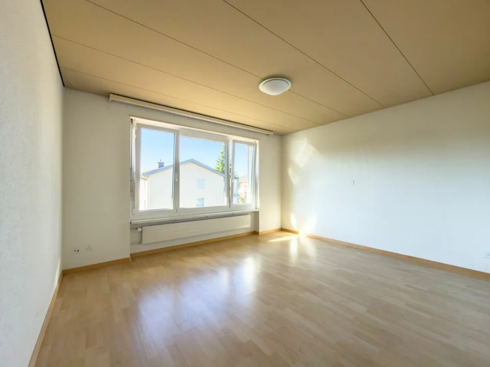 Molto spazio per le proprie idee: appartamento di 4,5 locali con stanza hobby in una posizione tranquilla – foto 14 di 19