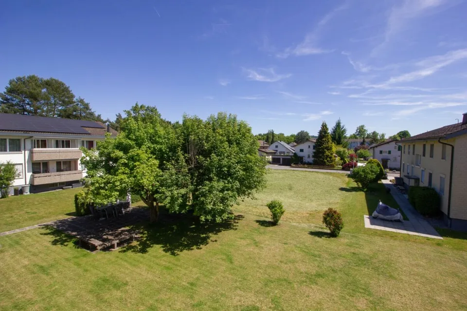 Molto spazio per le proprie idee: appartamento di 4,5 locali con stanza hobby in una posizione tranquilla – foto 10 di 19