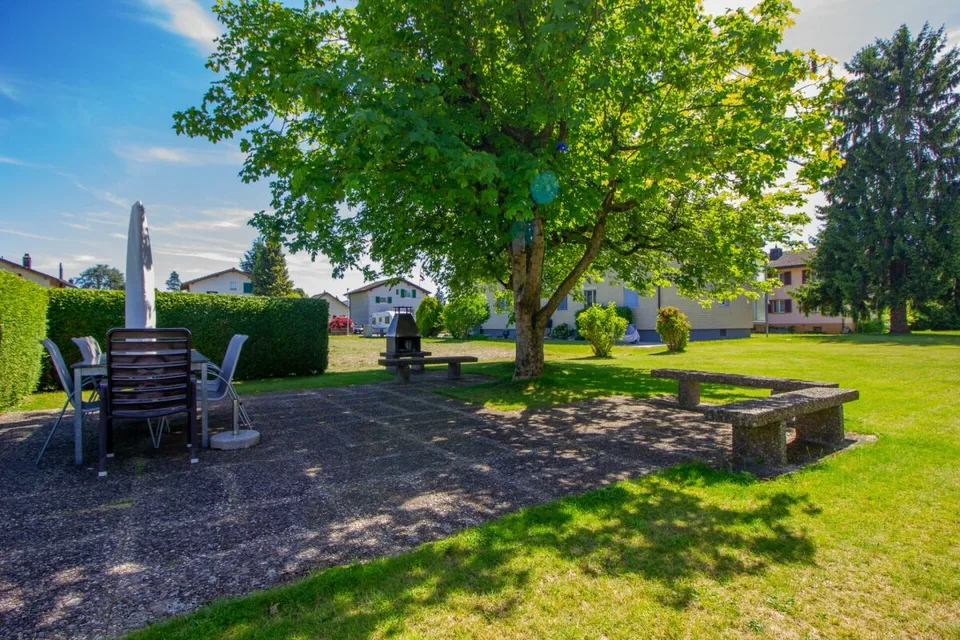 Molto spazio per le proprie idee: appartamento di 4,5 locali con stanza hobby in una posizione tranquilla – foto 3 di 19