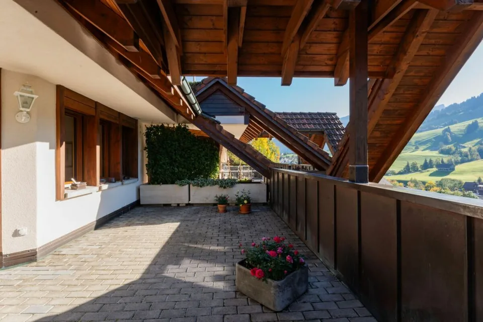 Top-gepflegte Terrassenwohnung mit Bergpanorama! – Foto 12 von 14
