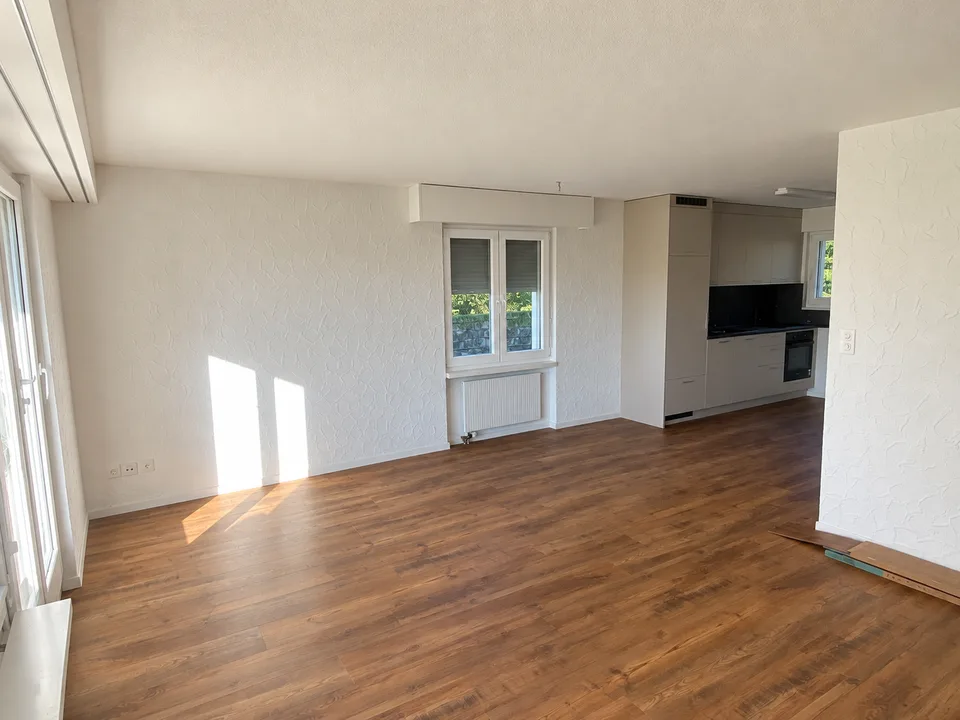 Gemütliche 1-Zimmer-Wohnung mit Sitzplatz inkl. Parkplatz – Foto 4 von 6