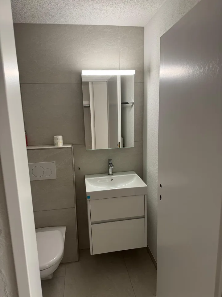 Gemütliche 1-Zimmer-Wohnung mit Sitzplatz inkl. Parkplatz – Foto 6 von 6