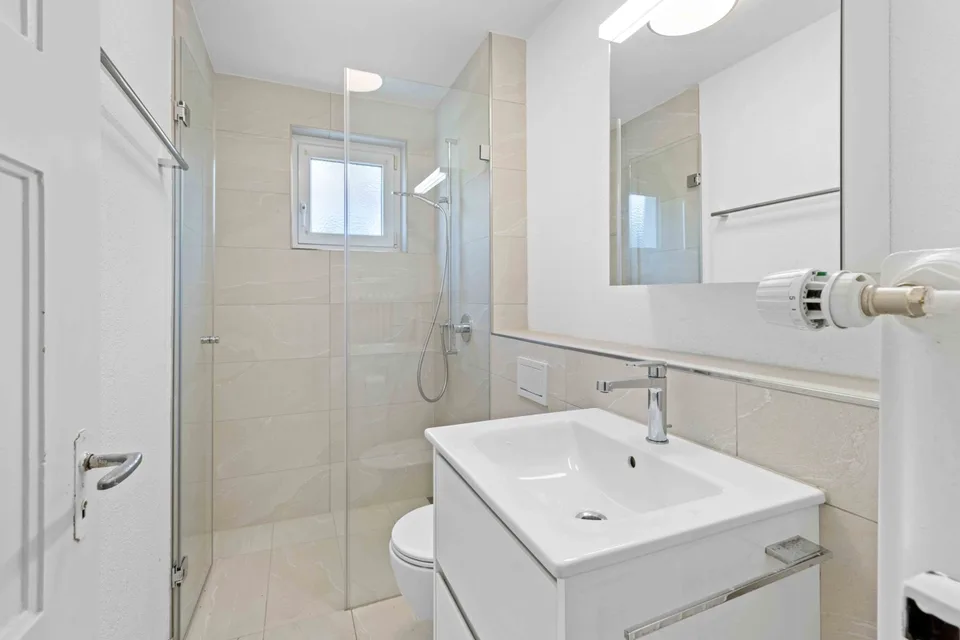 Maison de rang familiale dans une rue privée (rue résidentielle) – photo 8 sur 13