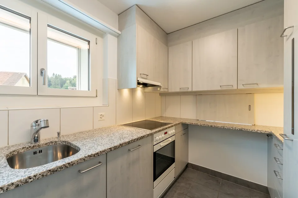 Helle 5,5 -Zimmerwohnung an ruhiger Lage – Foto 4 von 11