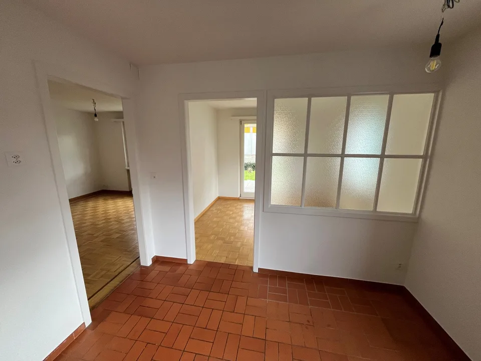 Casa a schiera di 5 camere in una zona tranquilla a Feldbrunnen – foto 7 di 16