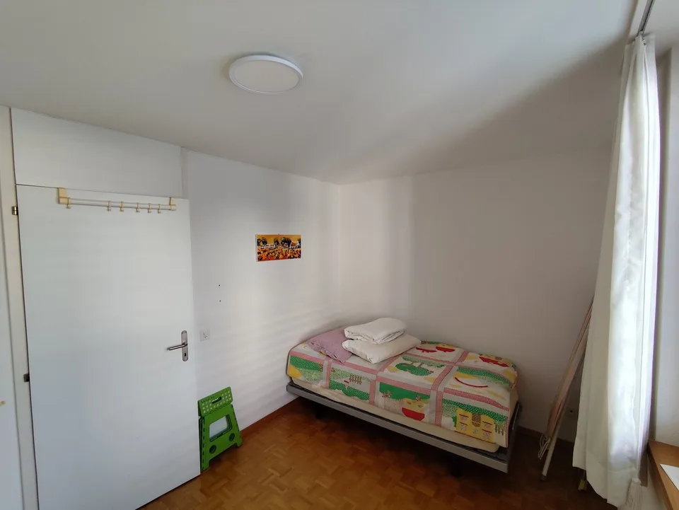 Appartamento di 4.5 locali rinnovato e ammobiliato – ideale come casa secondaria – photo 9 sur 16