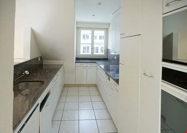 5½ Zimmer-Dachwohnung mit Atrium (3 abgeschlossene Räume) – Foto 4 von 8