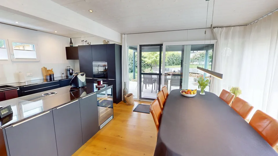 Maison de famille attrayante de 6,5 pièces – photo 3 sur 20