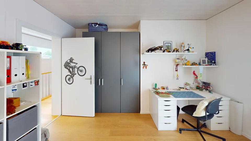 Maison de famille attrayante de 6,5 pièces – photo 10 sur 20