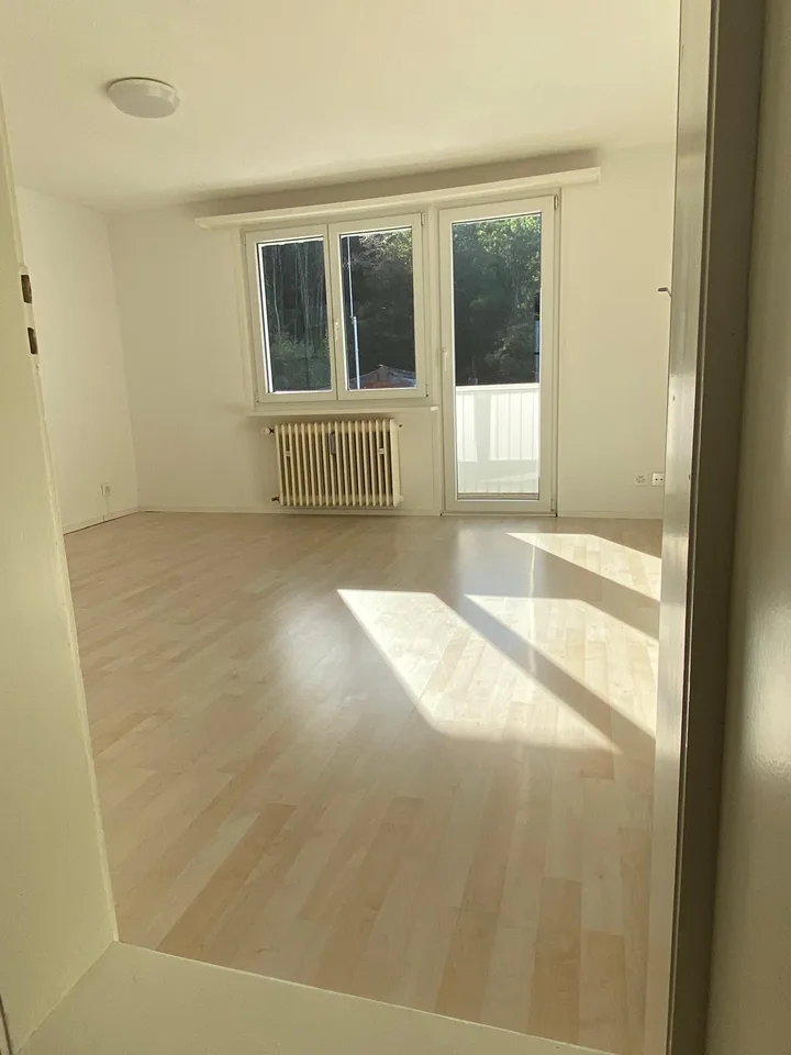 Charmante Balkonwohnung im Grünen! – Foto 6 von 13