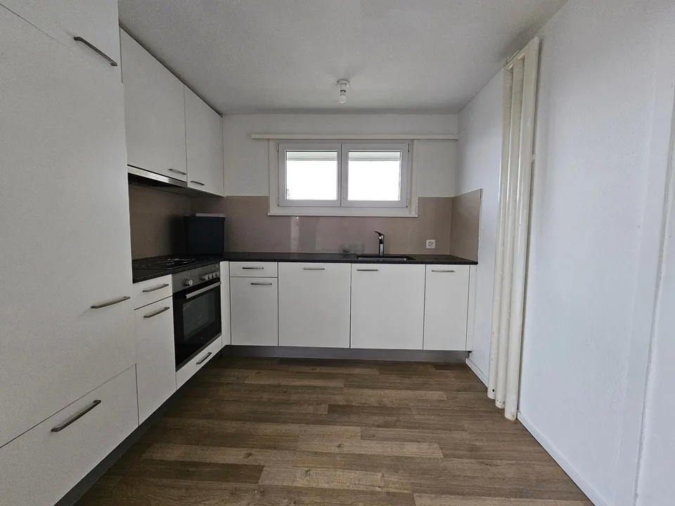 Charmante Balkonwohnung im Grünen! – Foto 3 von 13