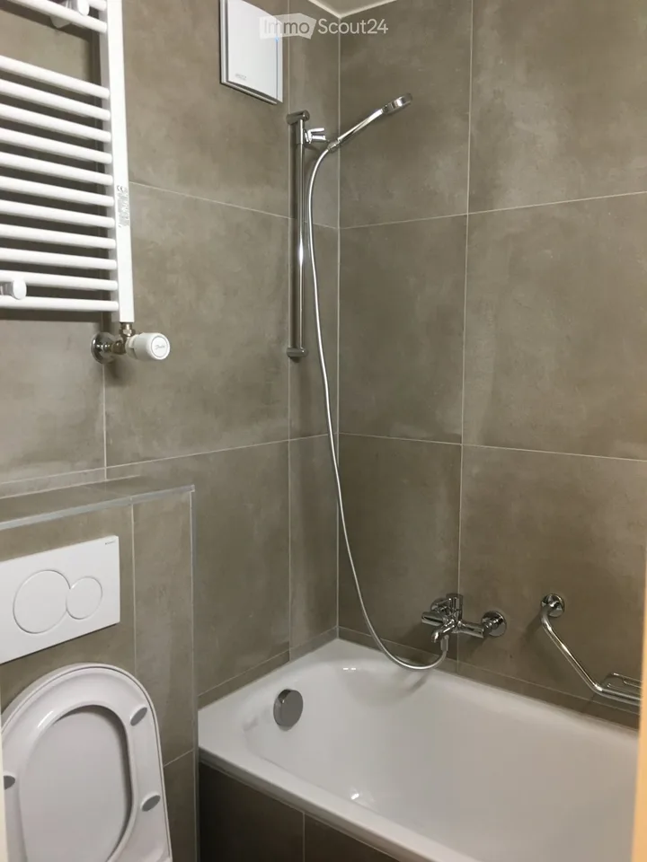 Studio renoviert zur Miete in Clarens – Foto 3 von 4