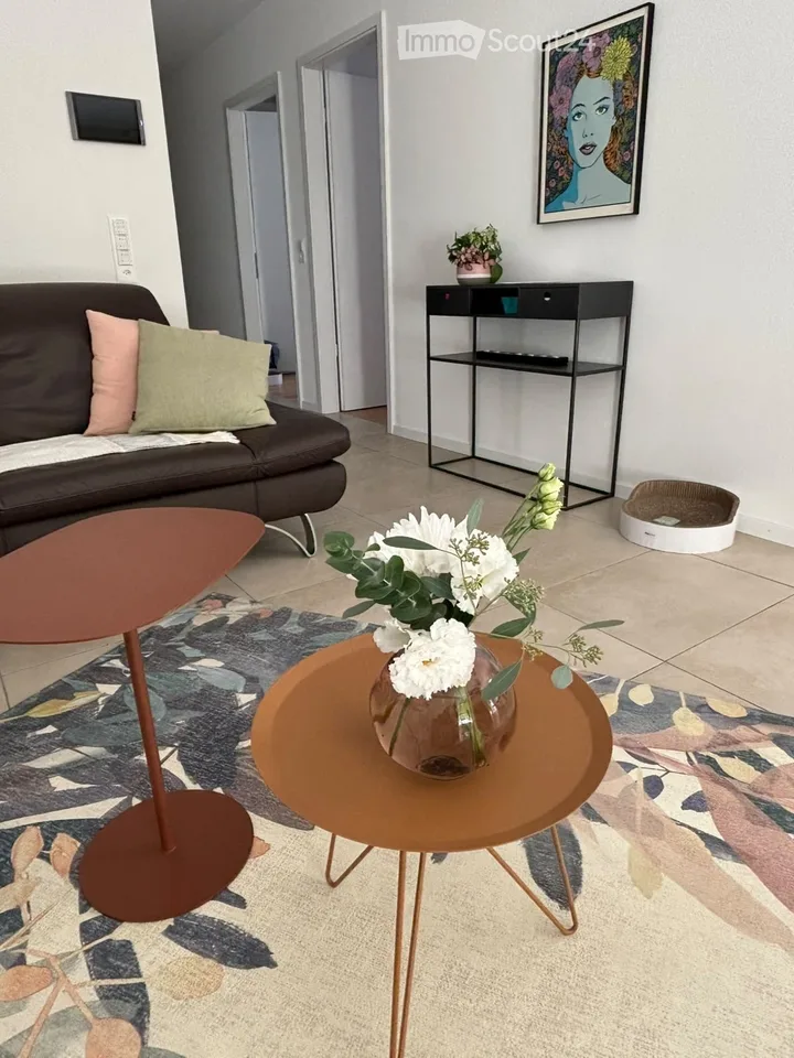 Prächtige 4-Zimmer-Erdgeschosswohnung – Foto 3 von 3