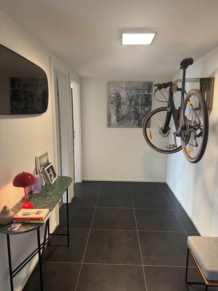Moderne 2.5 Zimmer-Wohnung in Zürich Höngg zu vermieten – Foto 6 von 8