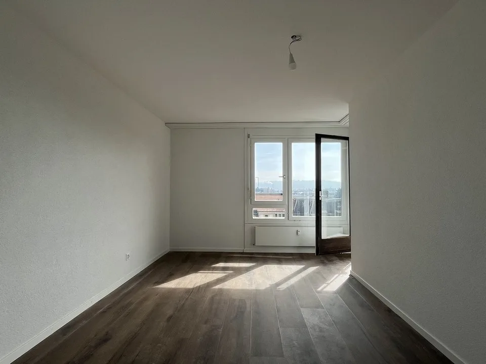 Appartement de 5.5pcs attique rénové à louer à Bienne – photo 5 sur 8