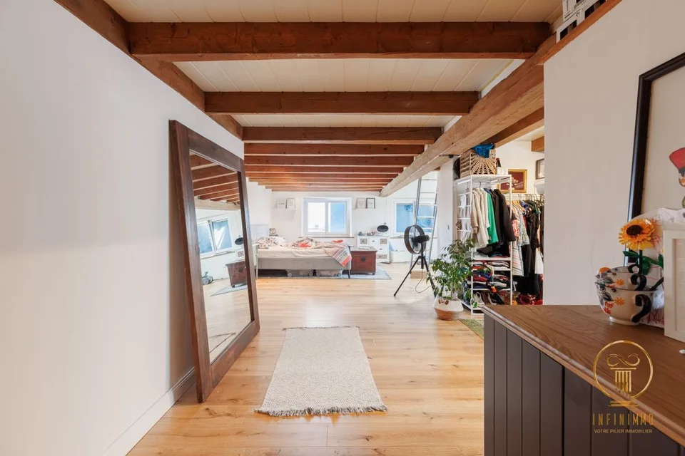 SELTENES OBJEKT, Schönes Dorfhaus im Herzen von Burtigny mit 7,5 Zimmern – Foto 9 von 13