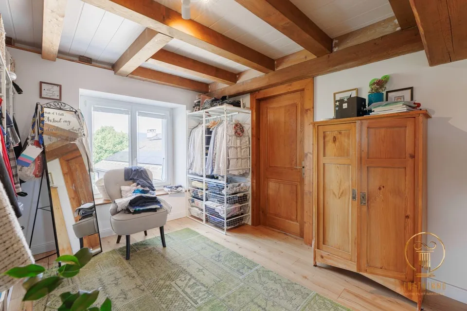 SELTENES OBJEKT, Schönes Dorfhaus im Herzen von Burtigny mit 7,5 Zimmern – Foto 10 von 13