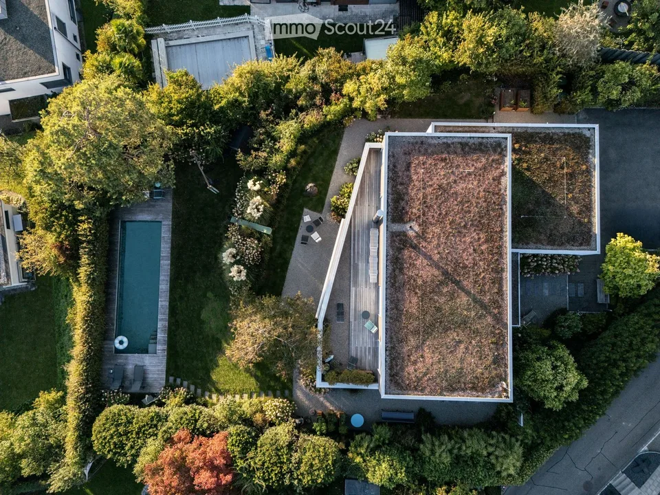 Grosszügiges 7.5-Zimmer-Einfamilienhaus mit Naturpool – Ihr neues Zuhause an bester Lage in Seuzach – Foto 4 von 30