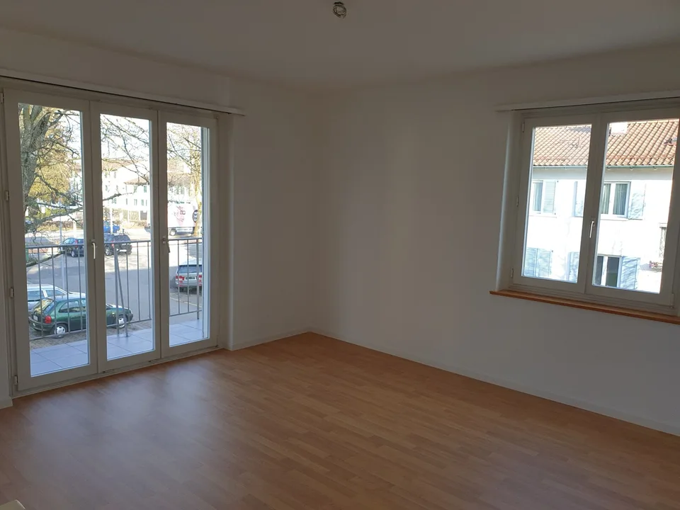 Appartement attractif de 3 pièces avec balcon à Zürich-Schwamendingen – photo 6 sur 6