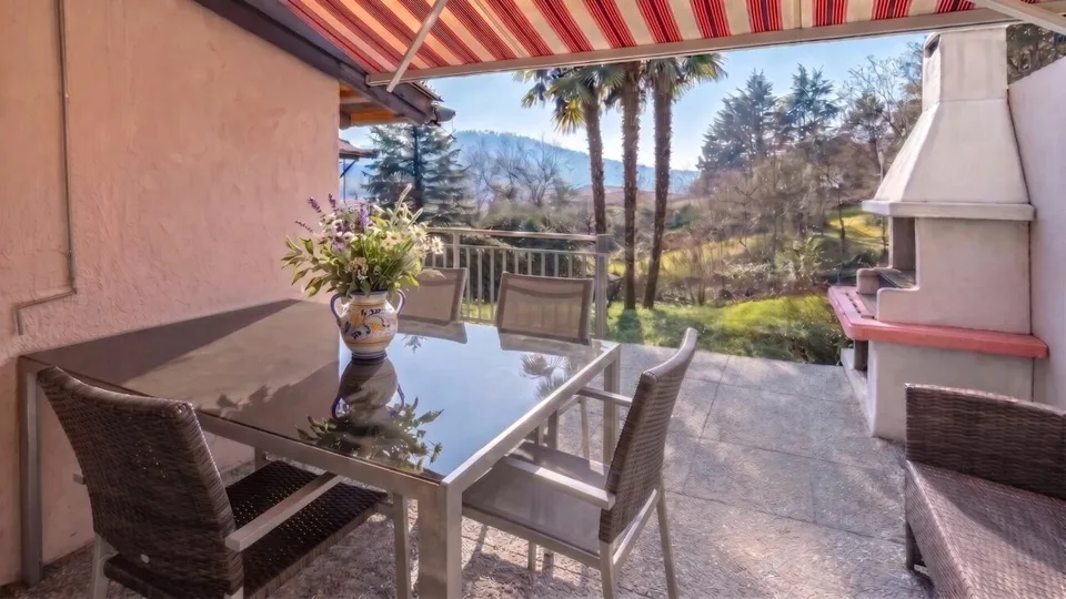 Casa di charme con camino, terrazzo e locale hobby insonorizzato – foto 10 di 13