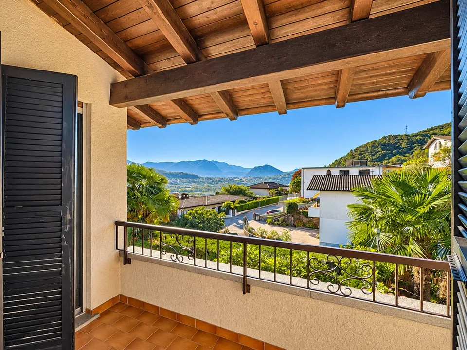 Maison mitoyenne avec terrasse et jardin à Gravesano – photo 12 sur 20