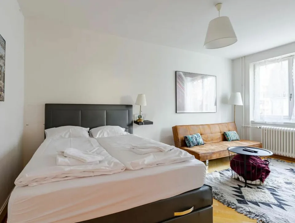 Proprietà vecchia con progetto di nuova costruzione approvato – foto 7 di 13